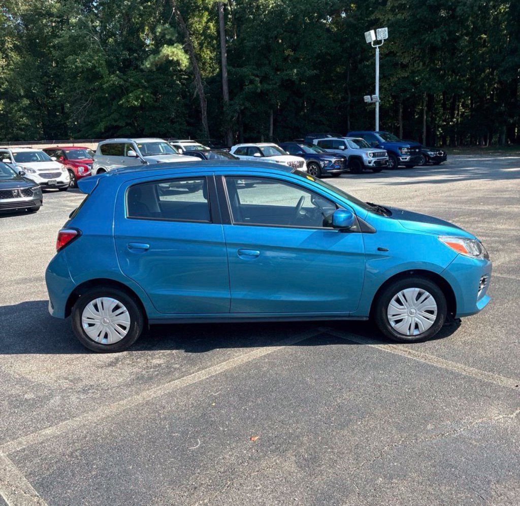 Used 2024 Mitsubishi Mirage ES FWD image 2
