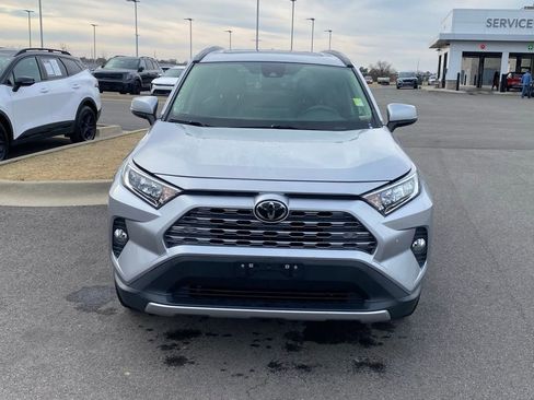 Used 2019 Toyota RAV4 Limited w/ Carpet Mat Package image 2