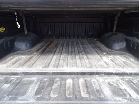 Used 2017 Toyota Tundra SR5 image 44