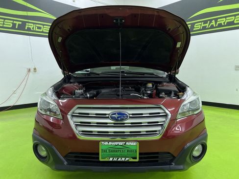 Used 2016 Subaru Outback 2.5i Premium AWD/4WD image 4