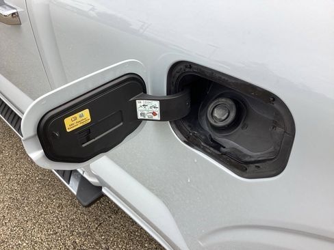 Used 2021 Ford F150 XLT w/ Equipment Group 302A High image 13