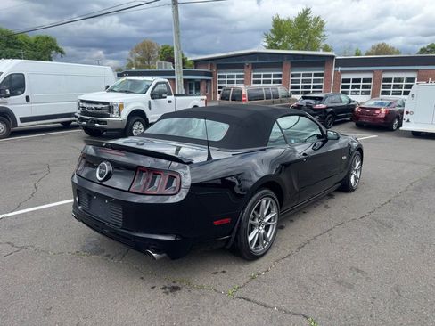 Used 2013 Ford Mustang GT Premium w/ Electronics Pkg RWD image 5