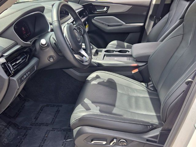 Certified 2026 Acura MDX w/ Technology Package FWD image 10