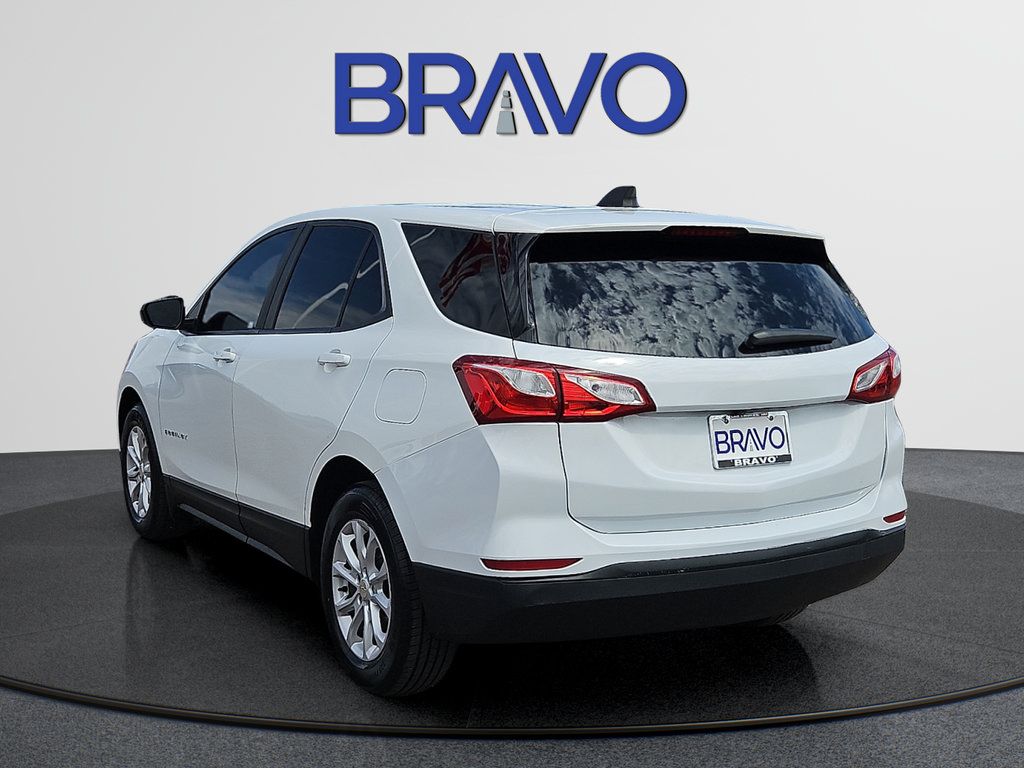 Used 2021 Chevrolet Equinox LS w/ LS Convenience Package FWD image 3