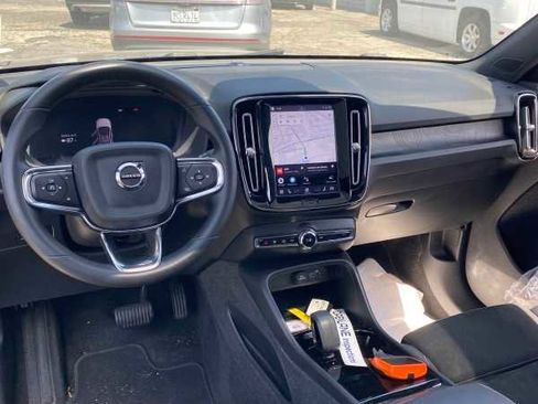 Used 2023 Volvo C40 P8 Recharge Plus w/ Protection Package Premier image 3