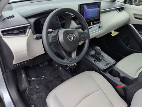 New 2026 Toyota Corolla Cross L image 10