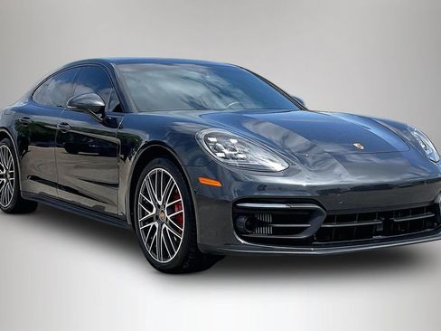 Used 2021 Porsche Panamera 4S image 1