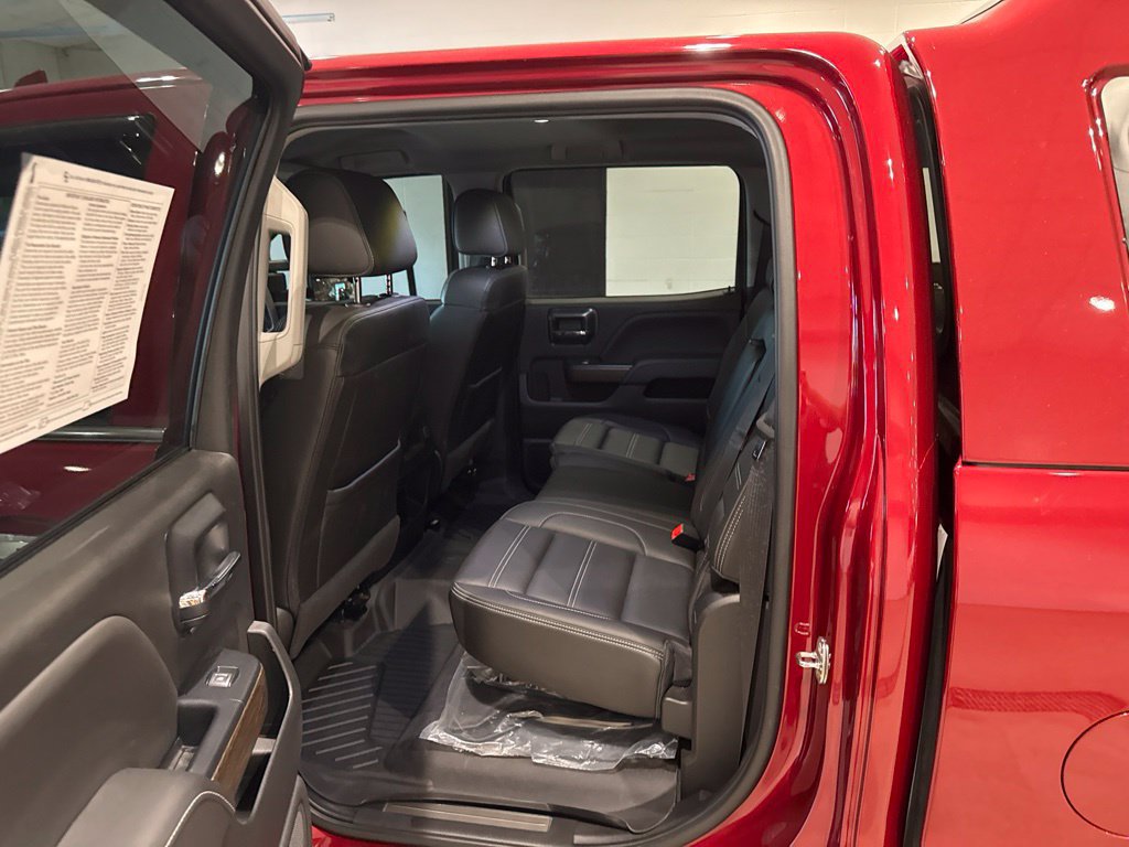 Used 2019 GMC Sierra 3500 Denali w/ Duramax Plus Package AWD/4WD image 19