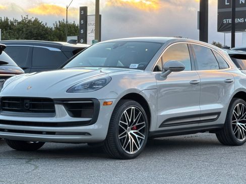 Used 2023 Porsche Macan S image 8