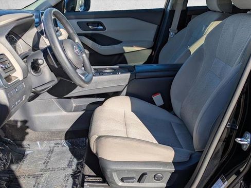 Used 2024 Nissan Rogue SV image 18