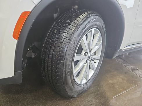 Used 2023 Dodge Durango SXT RWD image 29