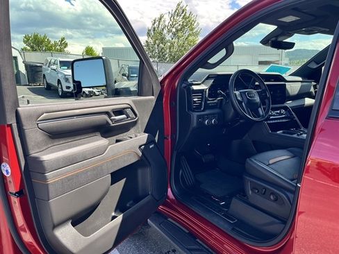 Used 2026 GMC Sierra 3500 AT4 w/ AT4 Premium Plus Package AWD/4WD image 11