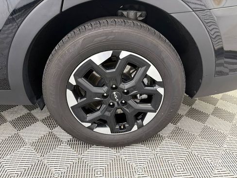 Used 2024 Kia Sorento S image 20