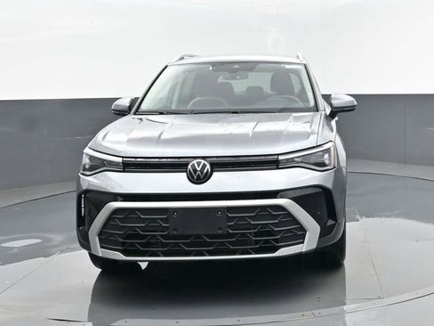 Used 2025 Volkswagen Taos SE AWD/4WD image 22
