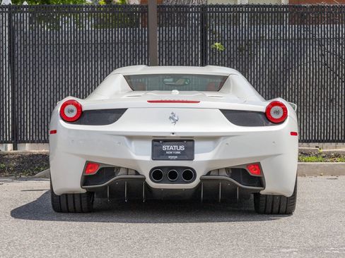 Used 2012 Ferrari 458 Spider RWD image 36