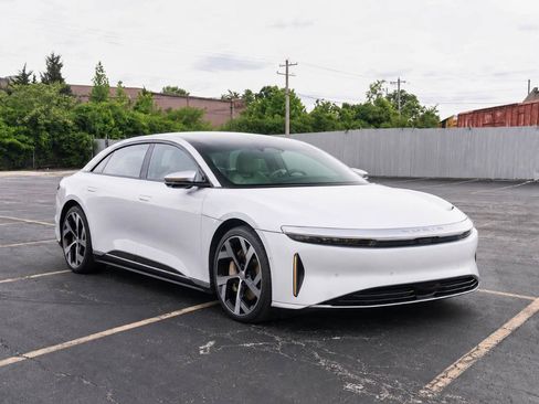 Used 2022 Lucid Air Dream Edition AWD/4WD image 2