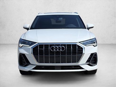 New 2025 Audi Q3 2.0T Premium image 2
