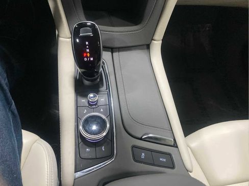 Used 2021 Cadillac XT6 Premium Luxury image 24