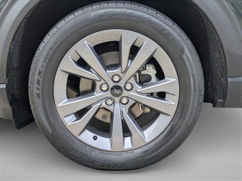 Used 2021 Ford Explorer XLT w/ Equipment Group 202A AWD/4WD image 25