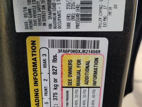 Used 2018 Ford Fusion SE w/ Fusion SE Technology Package FWD image 33