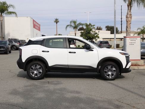 New 2026 Nissan Kicks S FWD image 3