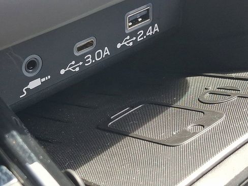 Certified 2024 Subaru Outback Onyx Edition XT image 27