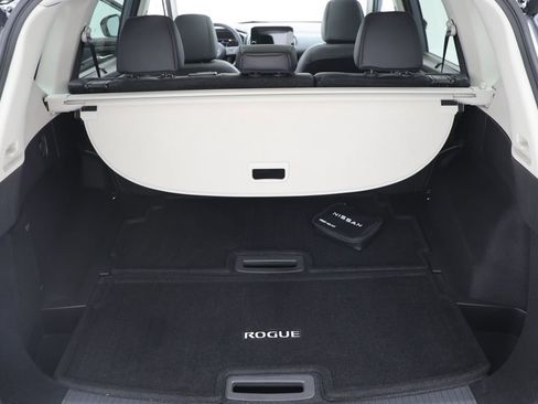 Used 2023 Nissan Rogue SL w/ SL Premium Package AWD/4WD image 28