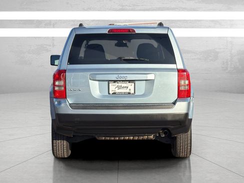 Used 2014 Jeep Patriot Sport image 6