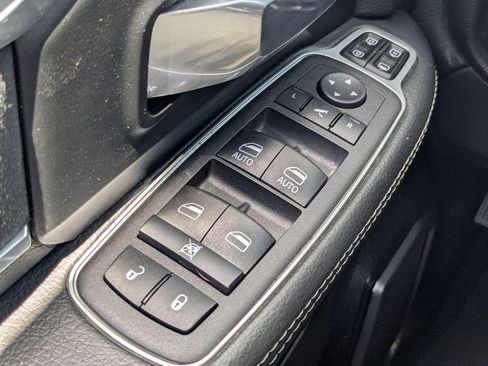 Used 2024 RAM 2500 Laramie w/ Safety Group AWD/4WD image 23