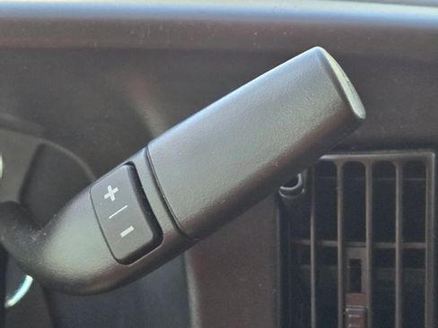 Used 2020 Chevrolet Express 3500 LT w/ LT Preferred Equipment Group RWD image 11