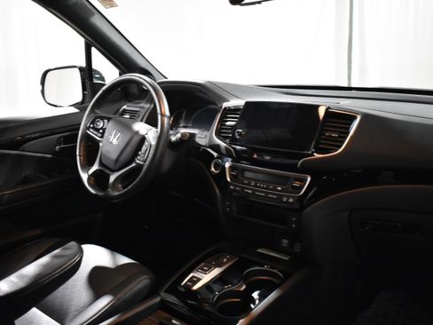 Certified 2021 Honda Passport Elite image 32