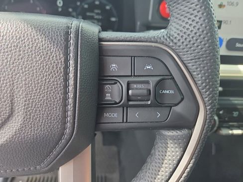 Used 2024 Toyota Tacoma TRD Sport AWD/4WD image 13