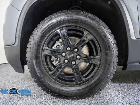 Used 2021 GMC Acadia AT4 w/ LPO, 'HIT The Road' Package AWD/4WD image 50