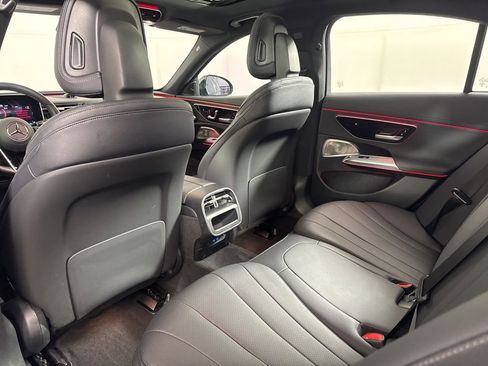 Certified 2024 Mercedes-Benz E 350 4MATIC Sedan image 21