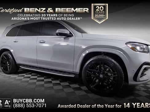 Used 2025 Mercedes-Benz GLS 580 4MATIC image 1