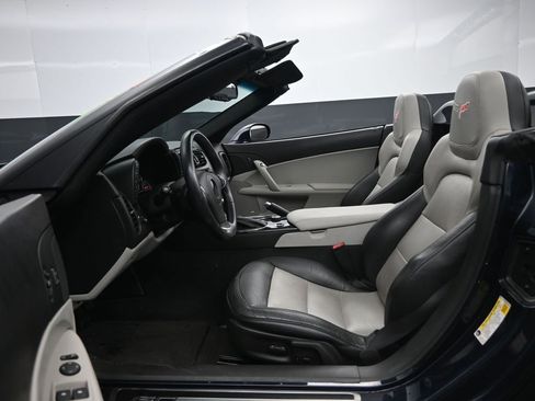 Used 2013 Chevrolet Corvette Grand Sport w/ 3LT Preferred Equipment Group RWD image 16