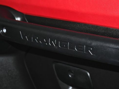 Used 2023 Jeep Wrangler Unlimited Rubicon 4xe AWD/4WD image 53