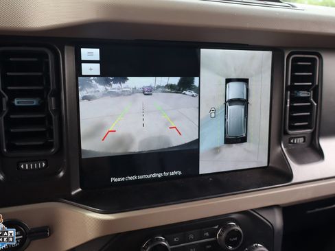 Used 2021 Ford Bronco Wildtrak AWD/4WD image 22