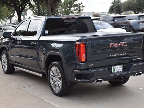 Used 2021 GMC Sierra 1500 Denali w/ Denali Ultimate Package image 10