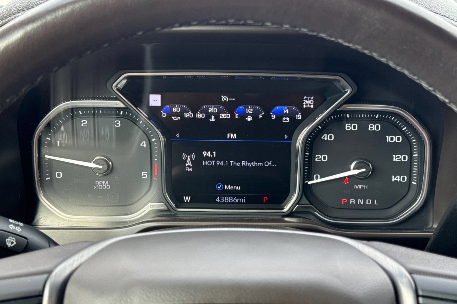 Certified 2020 GMC Sierra 2500 Denali w/ Denali Ultimate Package AWD/4WD image 24