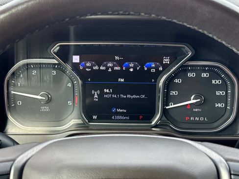 Certified 2020 GMC Sierra 2500 Denali w/ Denali Ultimate Package AWD/4WD image 24