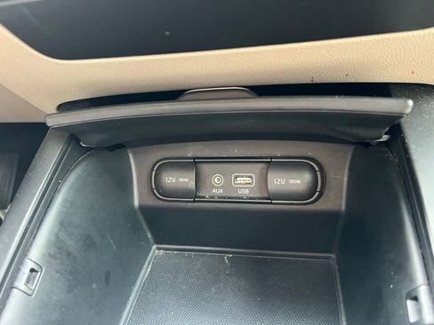 Used 2016 Kia Sorento LX FWD image 25