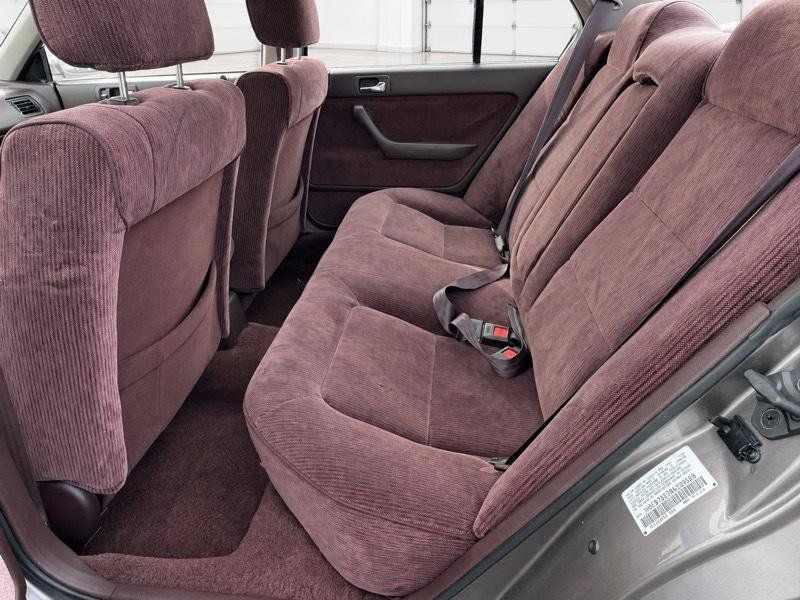 Used 1992 Honda Accord LX image 18