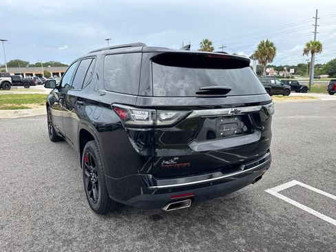 Used 2018 Chevrolet Traverse Premier w/ Redline Edition AWD/4WD image 3