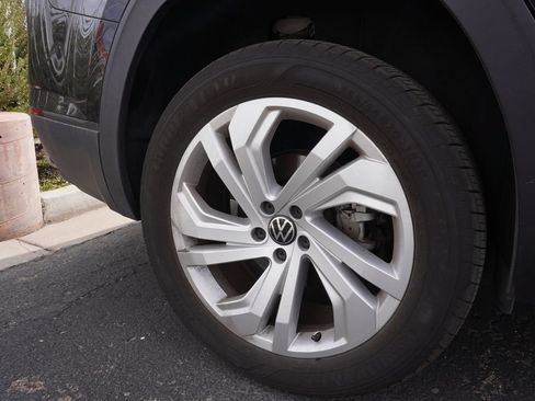 Used 2023 Volkswagen Atlas SE FWD image 6