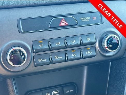 Used 2017 Kia Sportage LX image 15