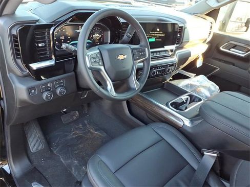 New 2026 Chevrolet Silverado 3500 LT w/ All Star Edition image 5