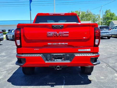 Used 2024 GMC Sierra 1500 Elevation AWD/4WD image 14