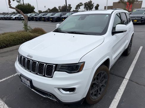 Used 2018 Jeep Grand Cherokee Limited AWD/4WD image 1