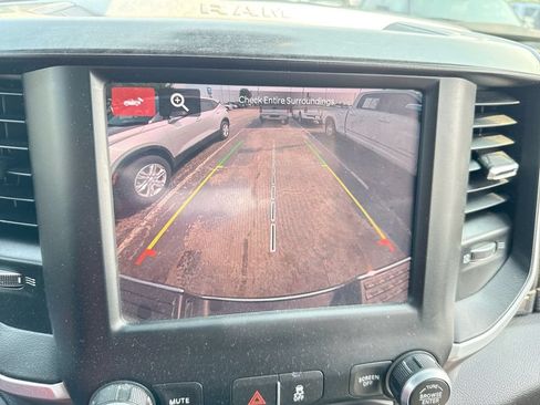 Used 2024 RAM 3500 Big Horn AWD/4WD image 33